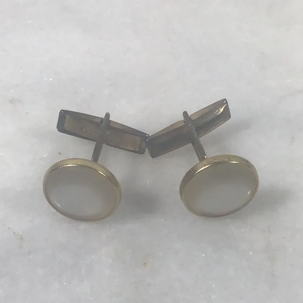 Vintage Gold Tone Round White Moonglow Glass Cabochon Cufflinks MCM
